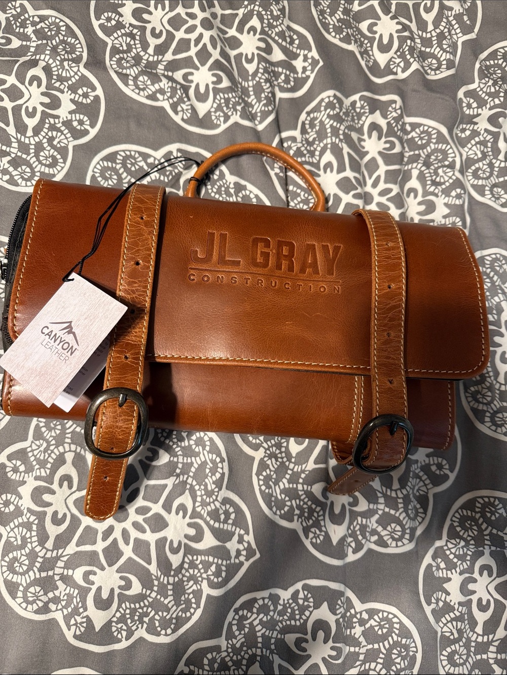 Canyon Leather Toiletry Bag